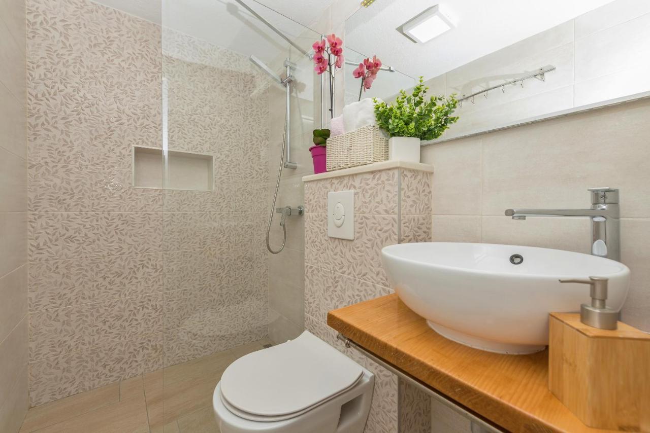 Premium Center Apartments Baška Voda Dış mekan fotoğraf